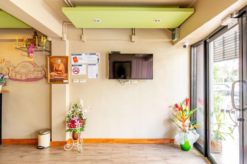 Sleep Dee Hostel by ZUZU - Lobi