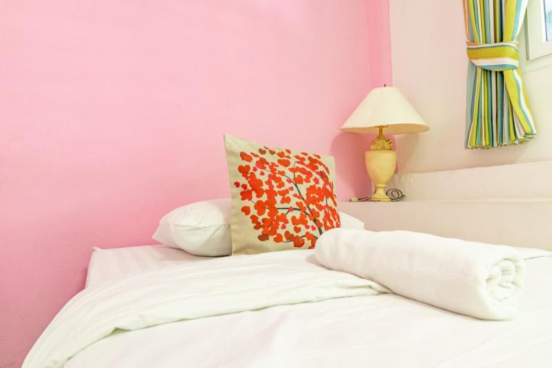 Sleep Dee Hostel by ZUZU - Oda