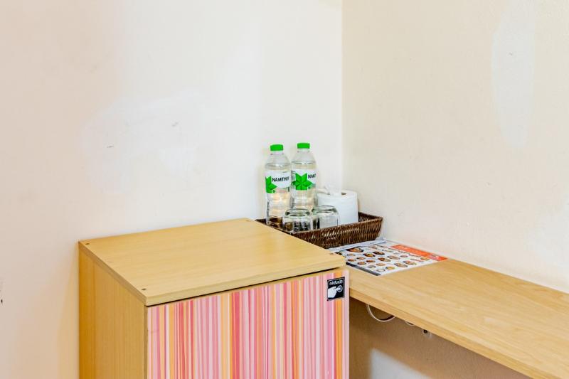 Sleep Dee Hostel by ZUZU - Oda