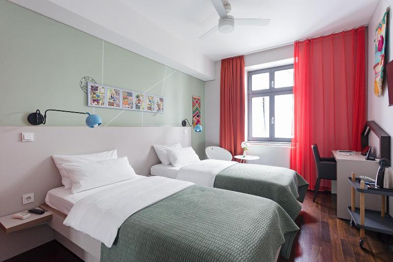 The Circus Hotel - Genel
