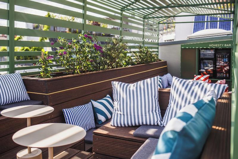 The Circus Hotel - Teras