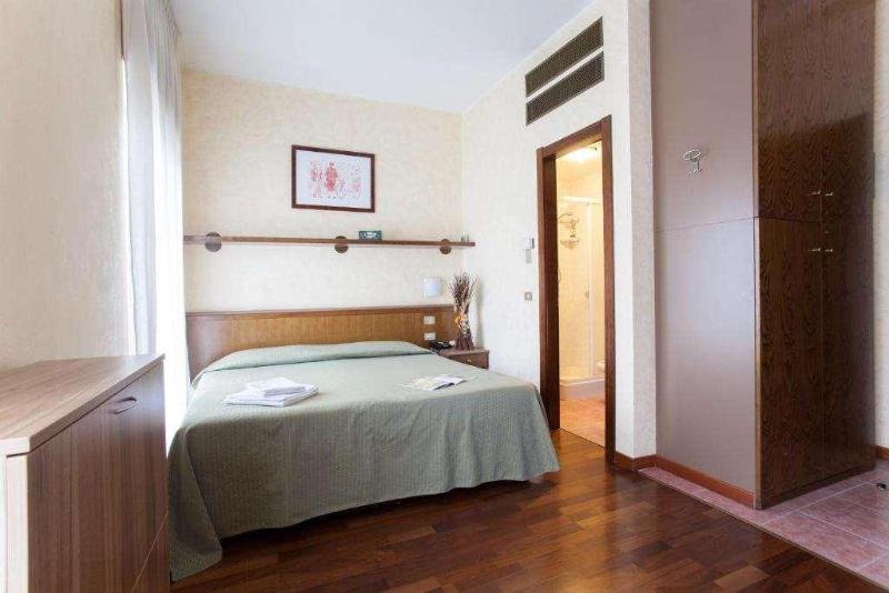 Residence Desenzano - Oda