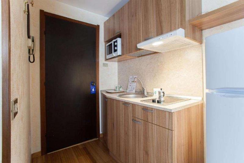 Residence Desenzano - Oda