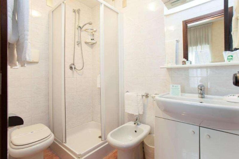 Residence Desenzano - Oda
