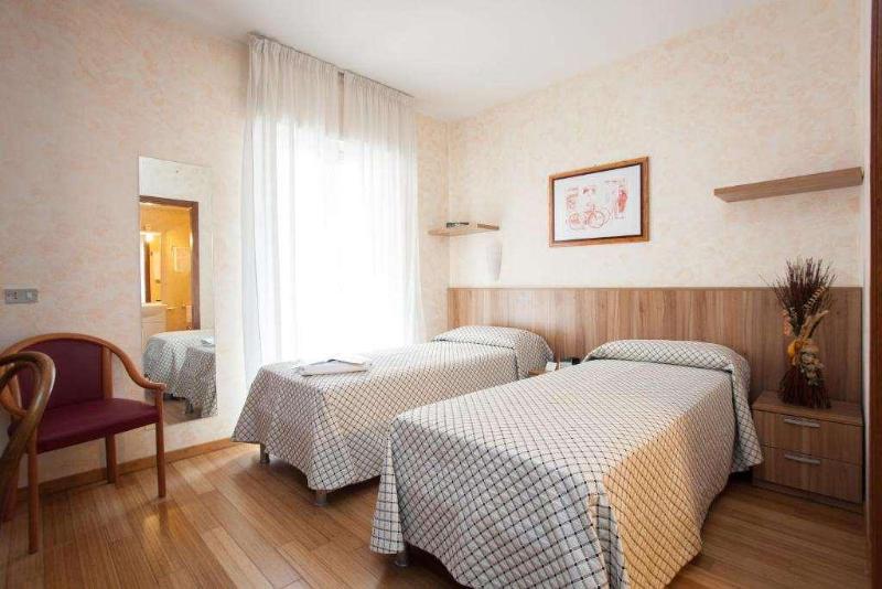 Residence Desenzano - Oda