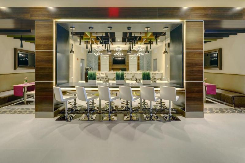 The Brooklyn - Bar