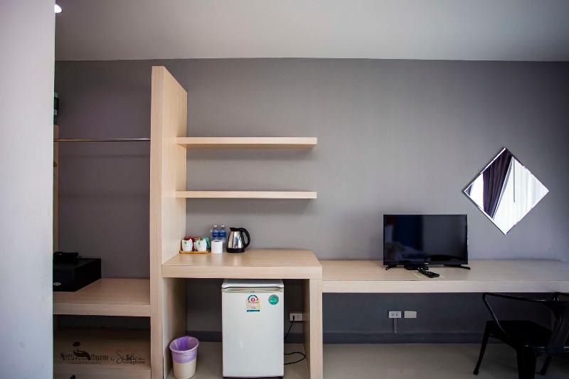 Nano Place Hotel by ZUZU - Oda
