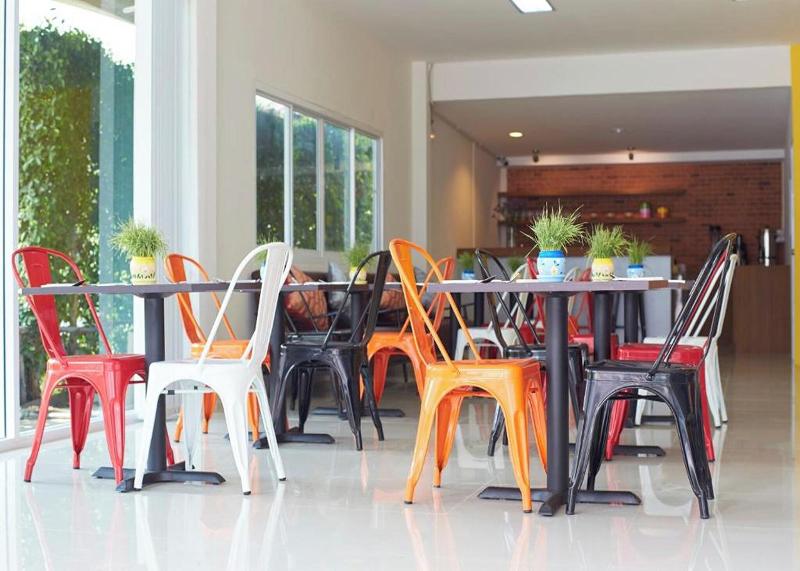 Nano Place Hotel by ZUZU - Restoran