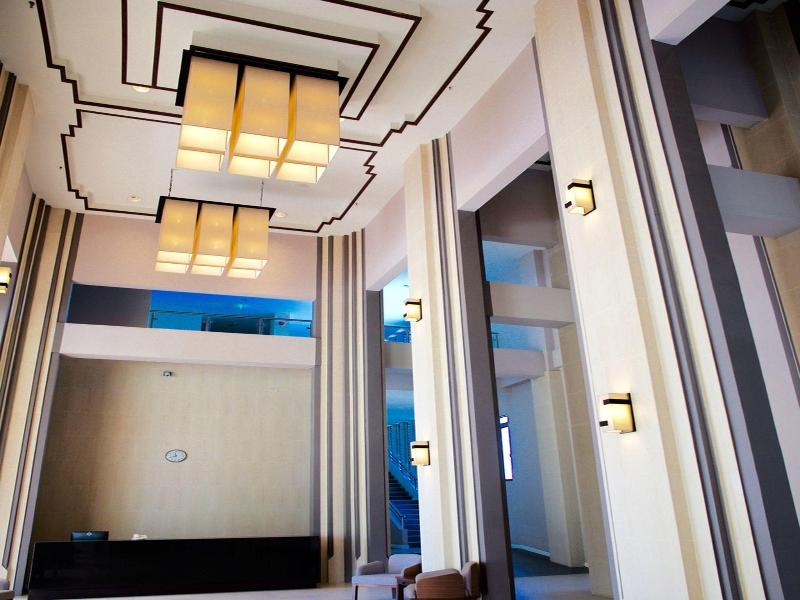 J Park Hotel - Genel