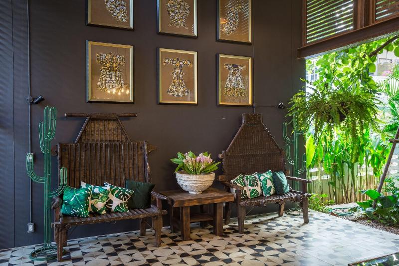 River Art Hotel - Lobi