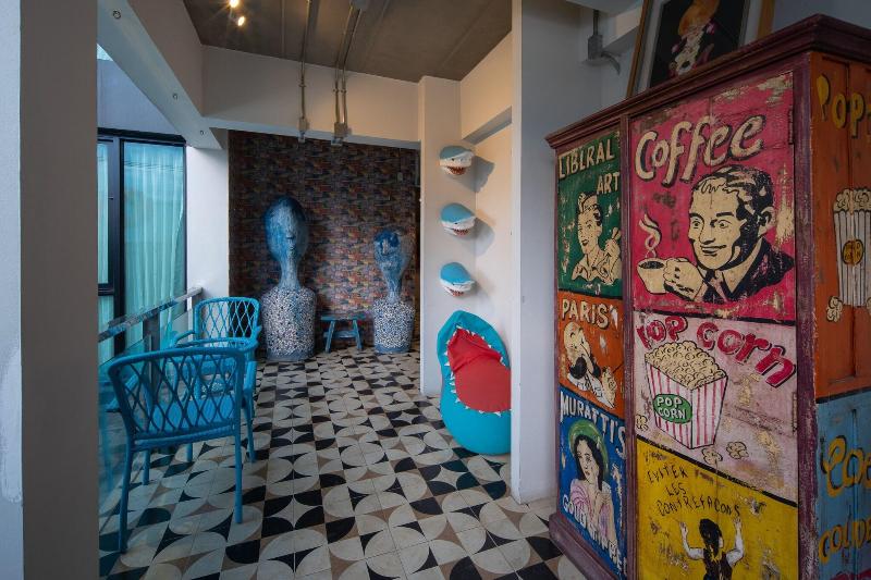 River Art Hotel - Lobi