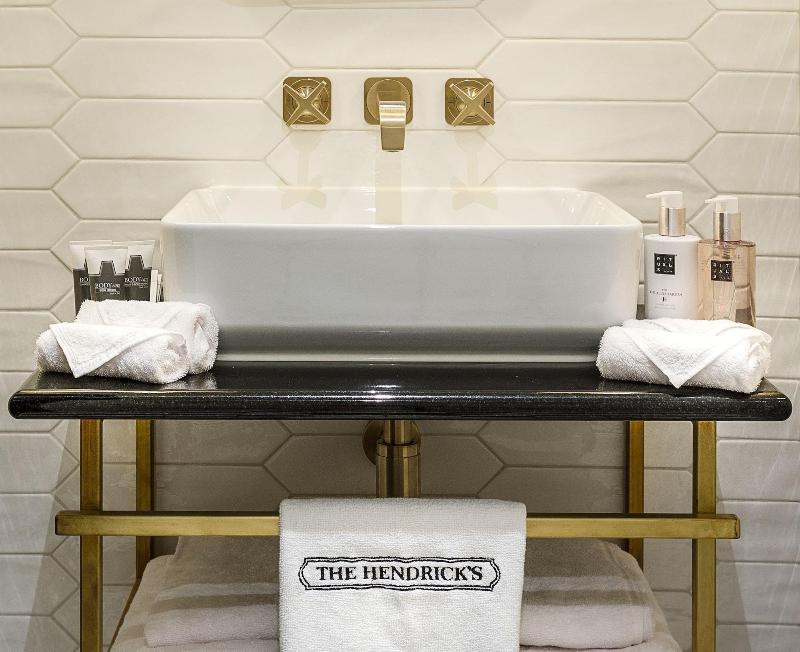 The Hendrick S Hotel - Oda