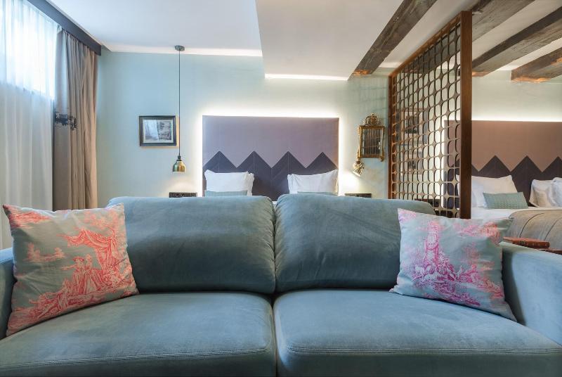 The Hendrick S Hotel - Oda