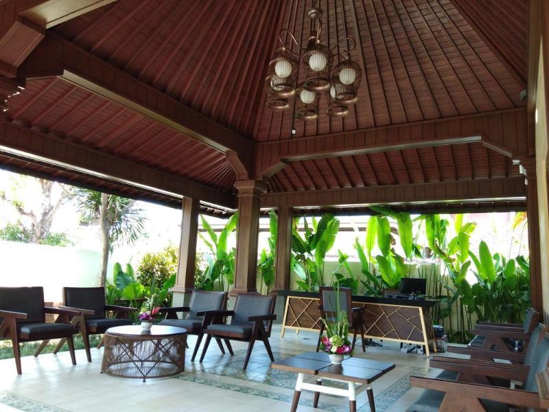 Arena Living - Lobi