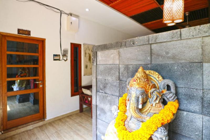 NEW UBUD HOSTEL by ZUZU - Genel