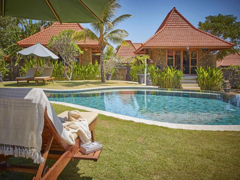 Three Monkeys Villas - Genel