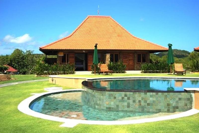 Three Monkeys Villas - Havuz