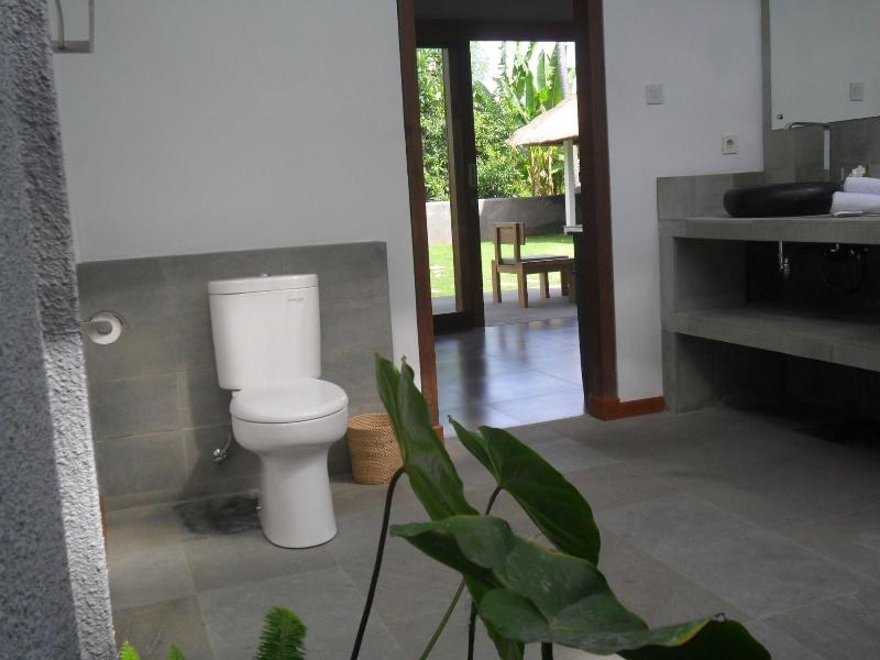 Jublu Hotel - Oda