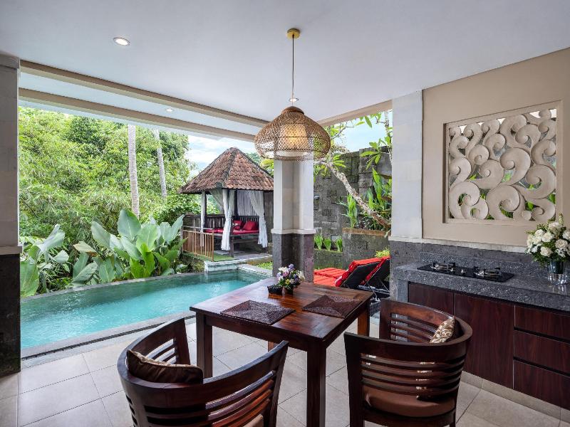 Griya Shanti Villas Spa - Havuz