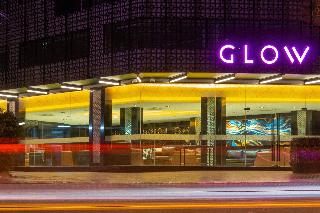 GLOW Pattaya fotoÄŸrafÄ±