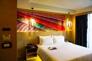 GLOW Pattaya fotoÄŸrafÄ±