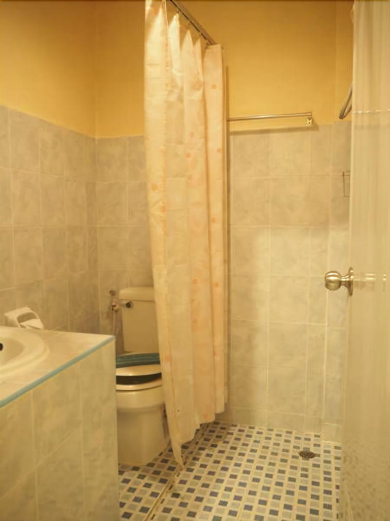 Stefans Guesthouse - Oda
