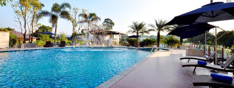 Lakkhana Poolside Resort - Plaj