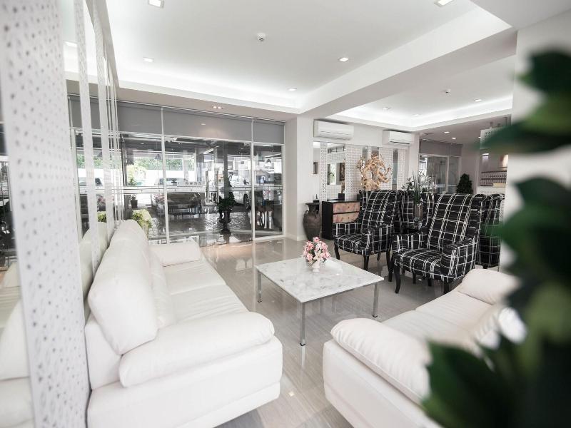 Racha Residence - Lobi