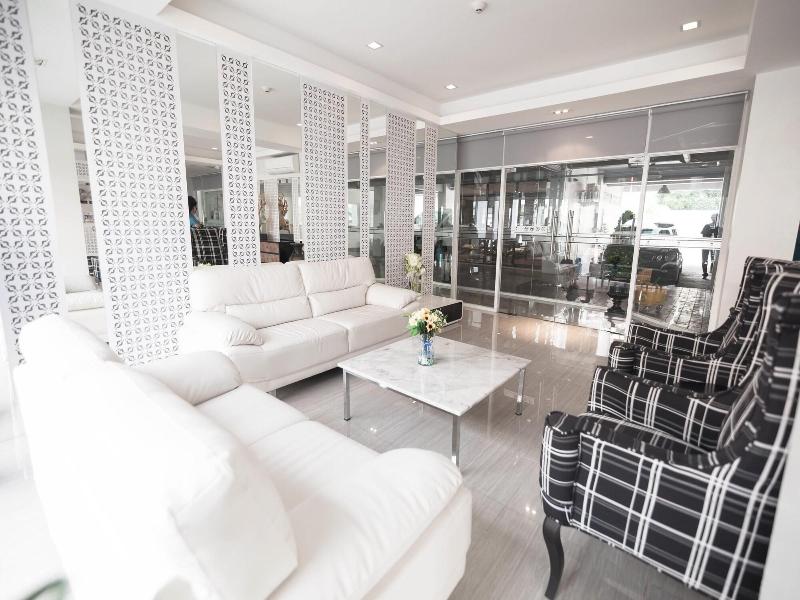 Racha Residence - Lobi