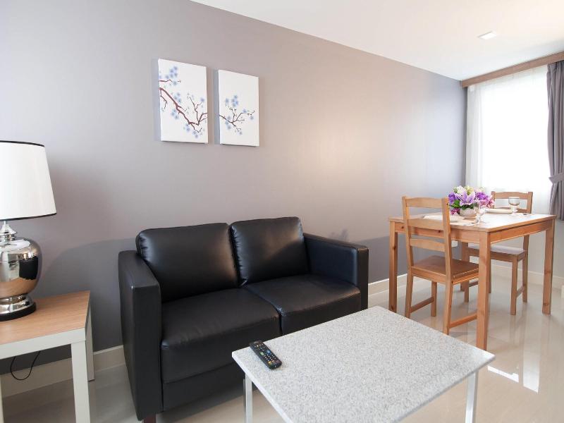 Racha Residence - Oda
