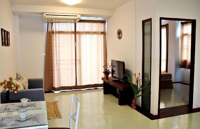 The Meet Green Apartment - Oda