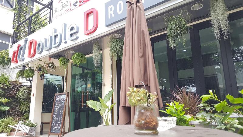 Double D Rooms Cafe - Genel