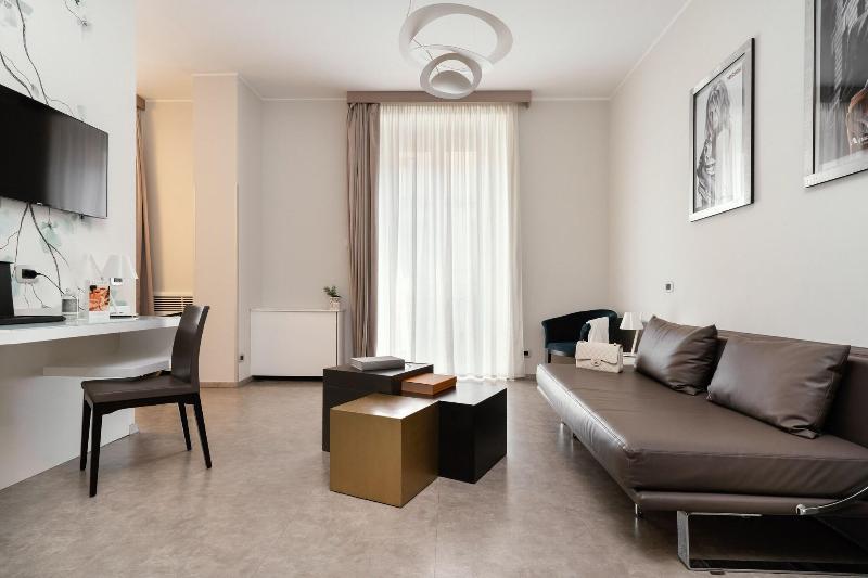 Montenapoleone Suites - Oda