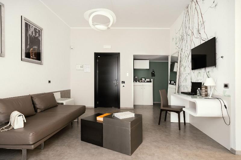 Montenapoleone Suites - Oda