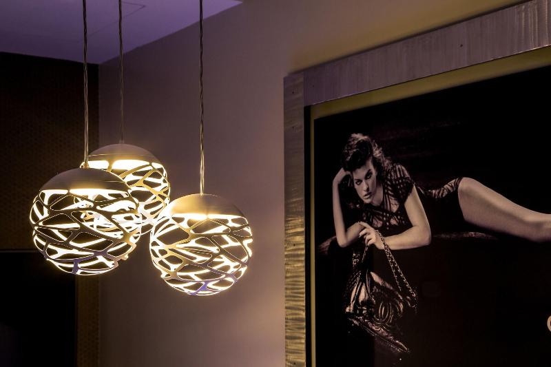 Montenapoleone Suites - Oda