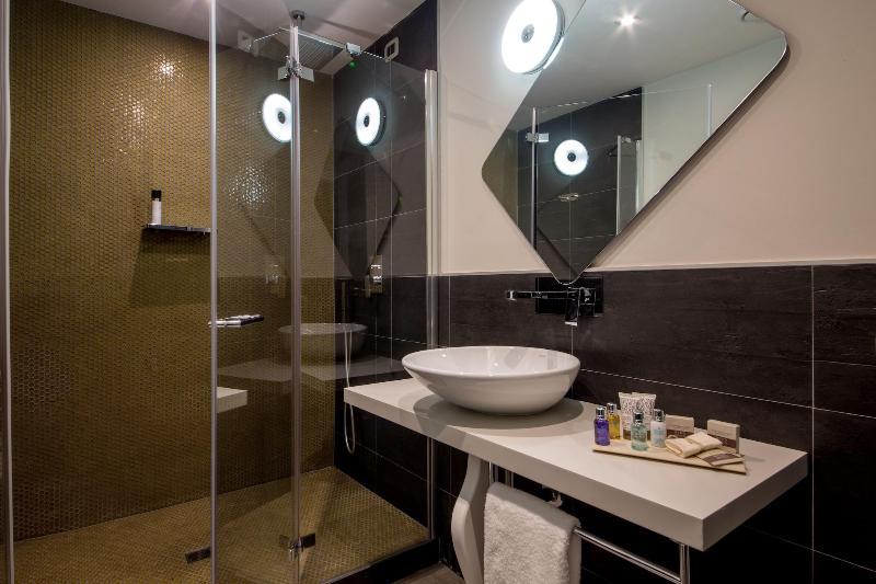 Montenapoleone Suites - Oda