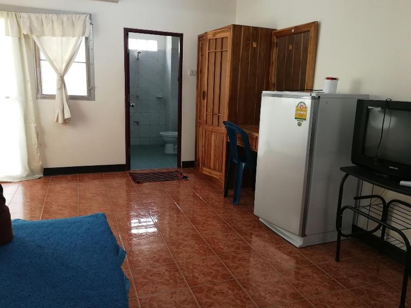 Soi 5 Apartment - Oda