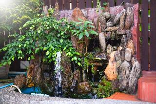 Paripas Express Hotel Patong fotoÄŸrafÄ±