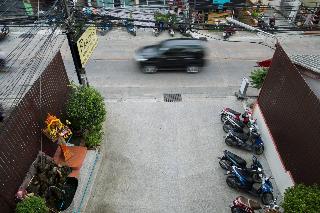 Paripas Express Hotel Patong fotoÄŸrafÄ±