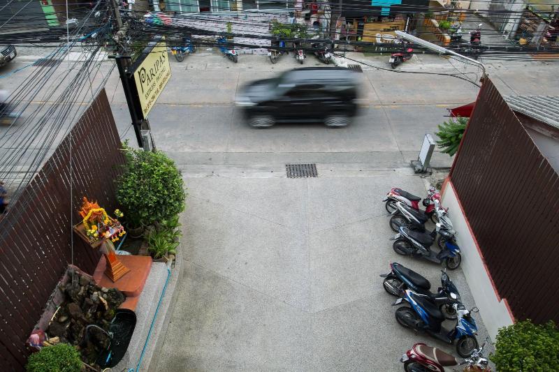 Paripas Express Hotel Patong - Genel