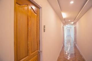 S E T Thanmongkol Residence otel fotoğrafı
