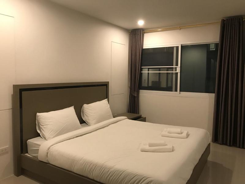 S E T Thanmongkol Residence - Oda