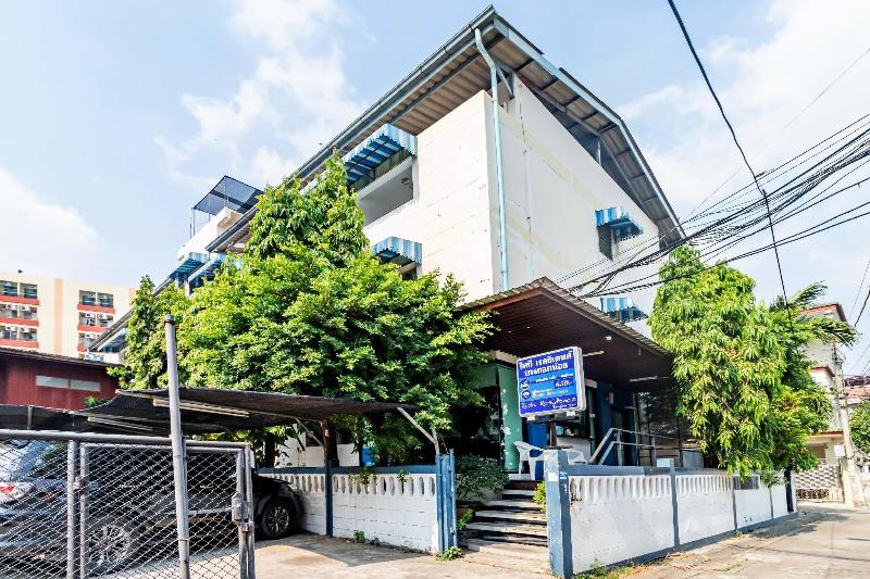Riski Residence Bangkok Noi by ZUZU - Genel