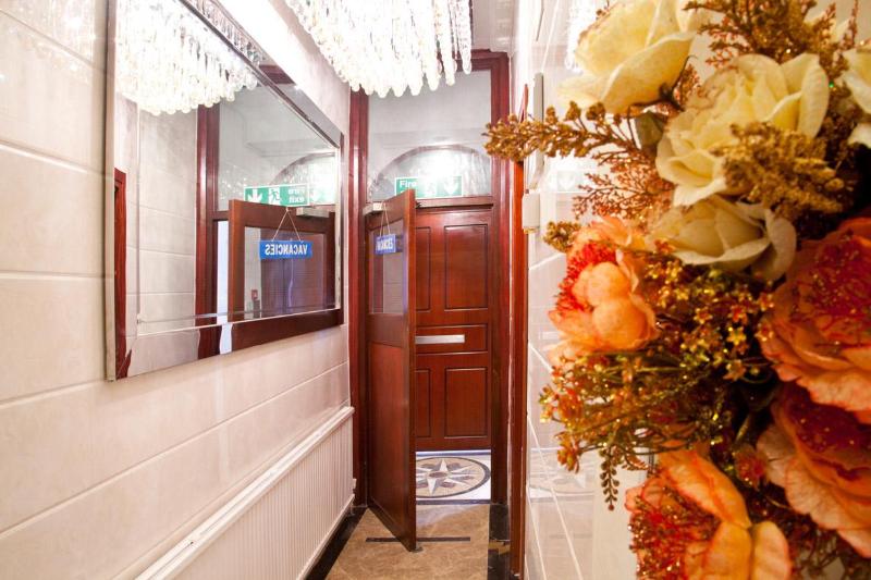 Belle Cour Russell Square Hotel - Genel