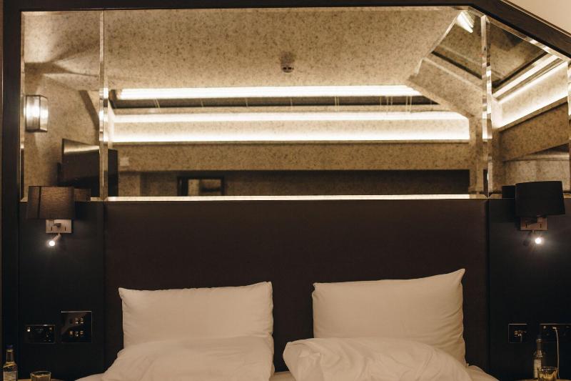 Camden Enterprise Hotel - Oda