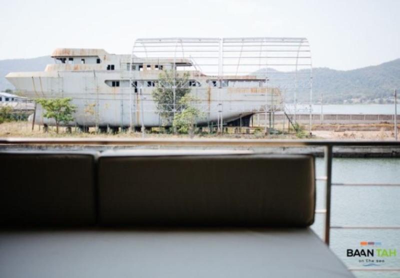 Baan Tah On The Sea - Genel