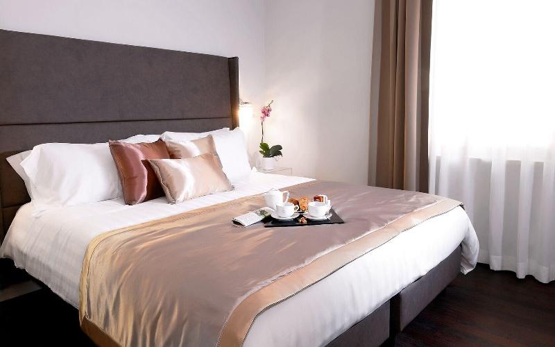 Piazza Di Spagna Suite De Charme - Oda