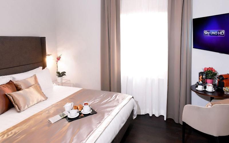 Piazza Di Spagna Suite De Charme - Oda