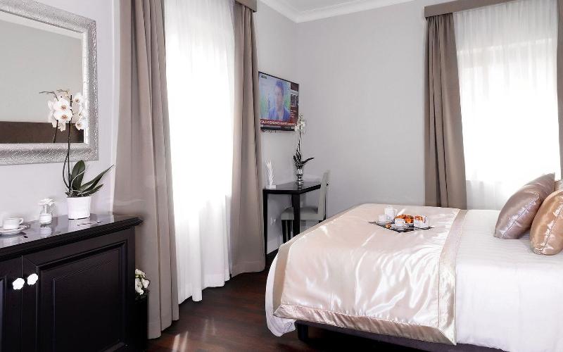 Piazza Di Spagna Suite De Charme - Oda