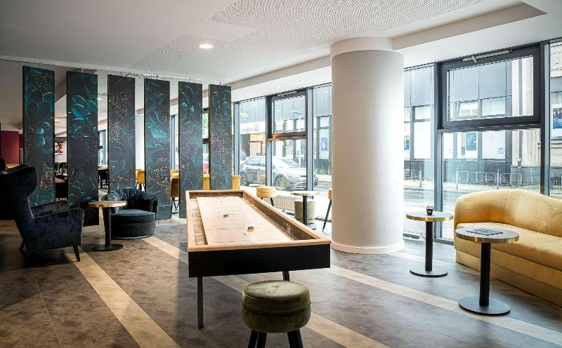 elaya hotel oberhausen, Trademark by Wyndham - Lobi